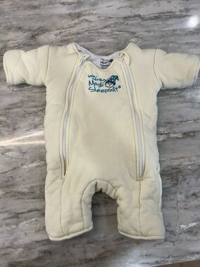Merlin’s Magic Sleepsuit small 3-6 months